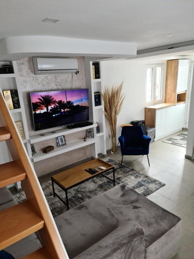 Sea Side Apartment Kotor Buitenkant foto