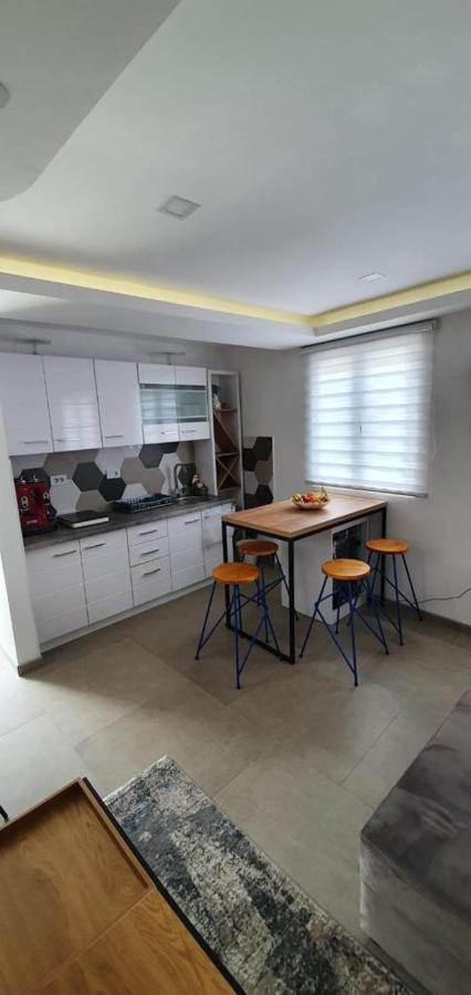 Sea Side Apartment Kotor Buitenkant foto